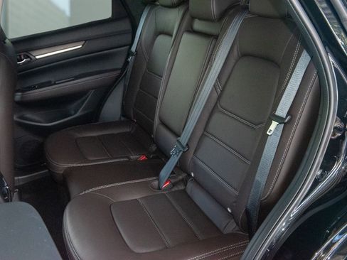 Used 2025 MAZDA CX-5 Signature image 11