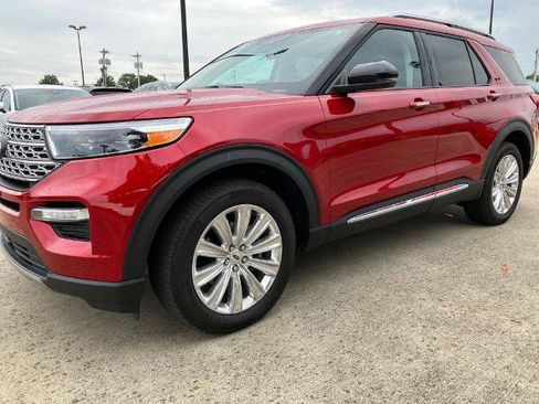 Certified 2024 Ford Explorer Limited w/ Limited Technology Package AWD/4WD image 1