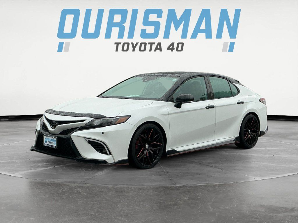 Used 2021 Toyota Camry TRD w/ TRD Package w/JBL Audio FWD image 3