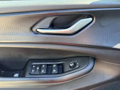 Used 2024 Jeep Grand Cherokee Laredo image 21