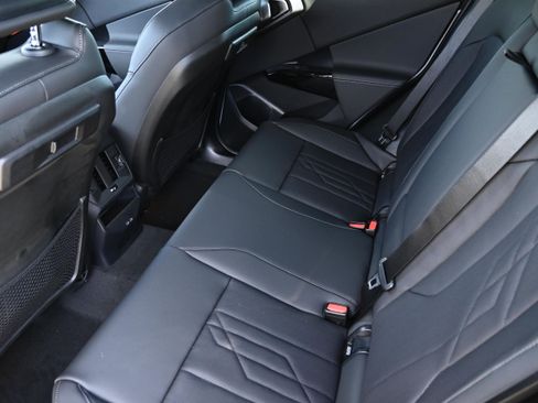 New 2026 BMW X3 xDrive30 w/ Premium Package image 11