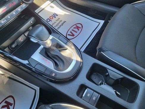 Used 2024 Kia Forte GT-Line w/ GT-Line Premium Package image 20