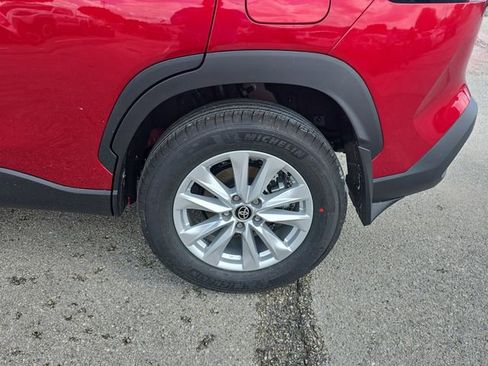 New 2026 Toyota Corolla Cross LE image 32