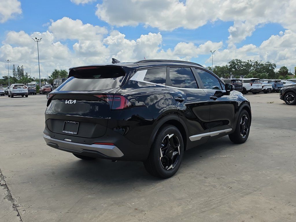 New 2027 Kia Sportage EX w/ EX Panoramic Roof Package FWD image 8