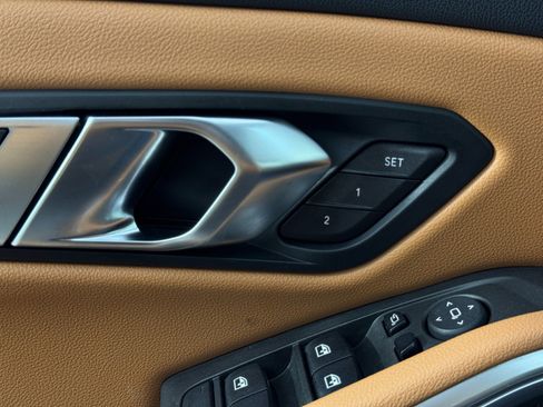 Used 2023 BMW 330e xDrive w/ Premium Package image 17