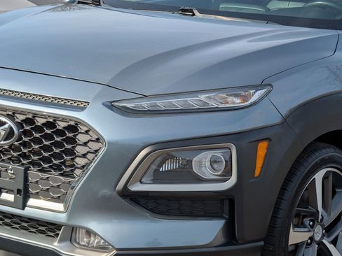 Used 2019 Hyundai Kona Limited image 11