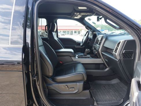 Used 2020 Ford F150 Raptor w/ Equipment Group 802A Luxury AWD/4WD image 17