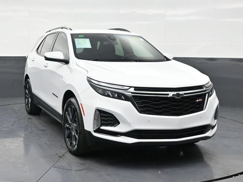 Used 2023 Chevrolet Equinox RS FWD image 7