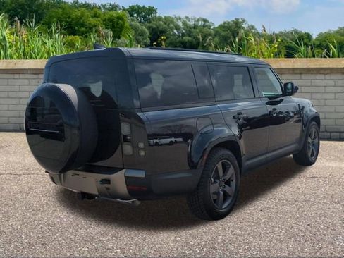 New 2026 Land Rover Defender 130 S image 4