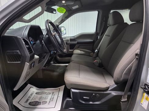 Used 2019 Ford F150 XLT w/ Equipment Group 302A Luxury AWD/4WD image 9