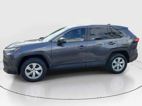 Used 2023 Toyota RAV4 LE FWD image 4