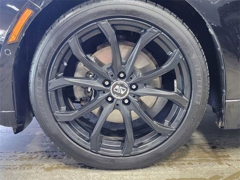 Used 2019 Lincoln MKZ Reserve image 9