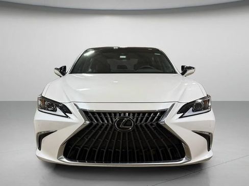 Used 2025 Lexus ES 350 w/ Premium Package image 9
