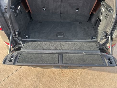 Used 2023 BMW X7 xDrive40i w/ M Sport Package image 38