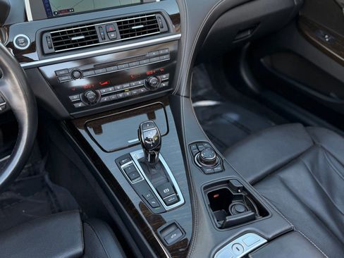 Used 2012 BMW 650i Convertible RWD image 32