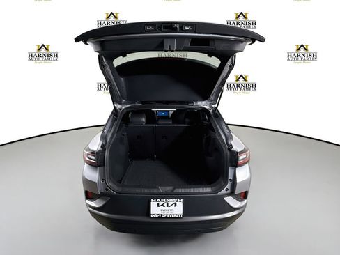 Used 2024 Volkswagen ID.4 2WD image 30