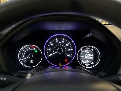 Used 2016 Honda HR-V LX image 9