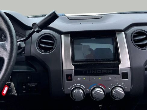 Used 2017 Toyota Tundra SR RWD image 7