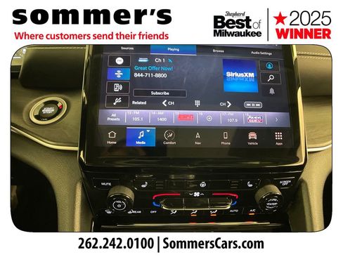 Used 2022 Jeep Grand Cherokee Limited image 15