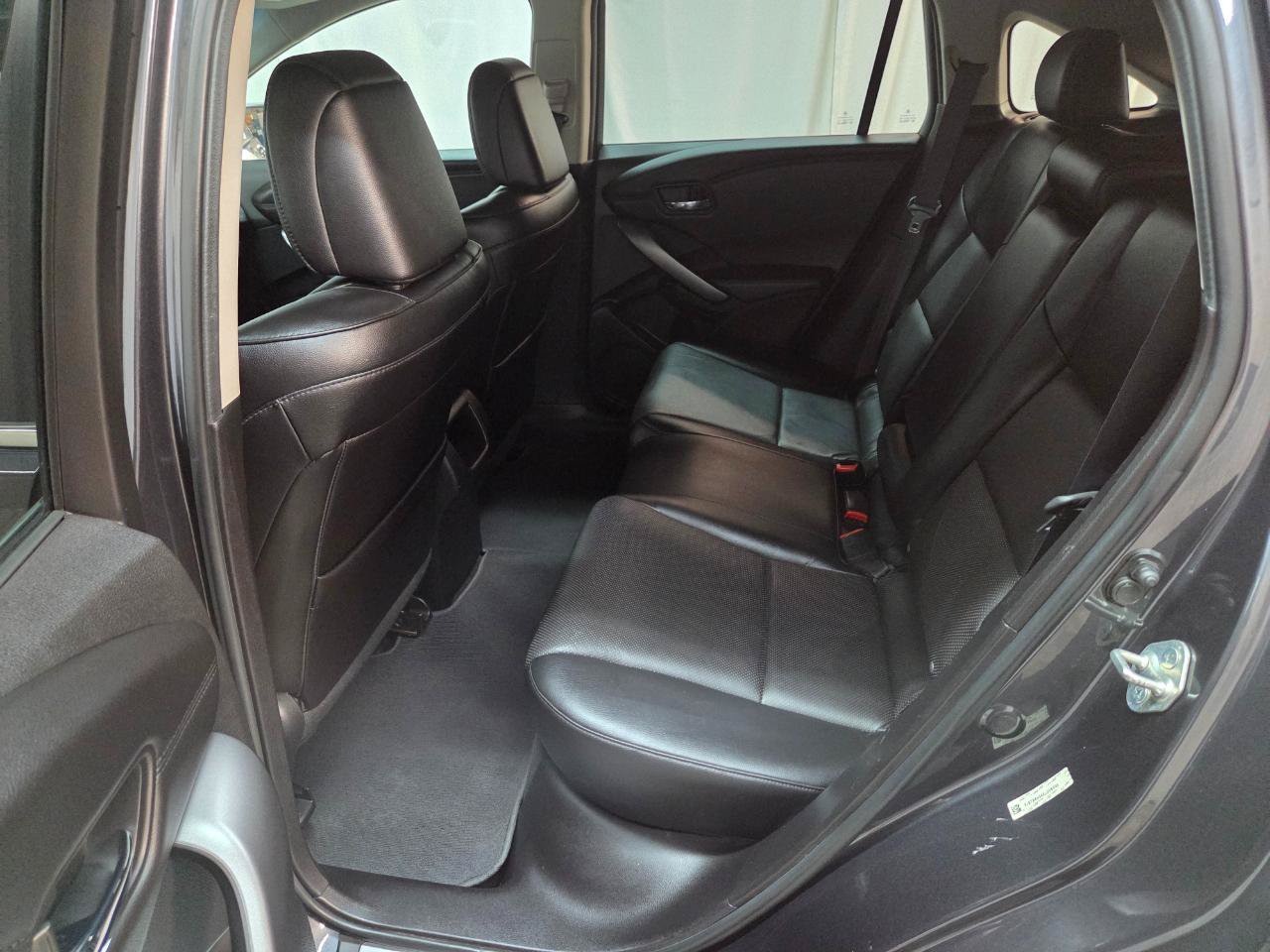 Used 2014 Acura RDX AWD image 18