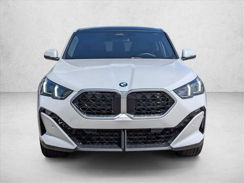New 2026 BMW X2 xDrive28i w/ Convenience Package AWD/4WD image 5