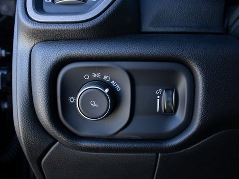 Used 2024 RAM 2500 Tradesman w/ Protection Group image 8