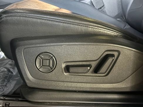Used 2022 Audi Q3 2.0T Premium AWD/4WD image 19