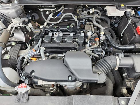 Used 2024 Honda CR-V EX image 9