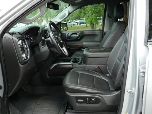 Used 2022 GMC Sierra 1500 SLT w/ SLT Premium Plus Package AWD/4WD image 20