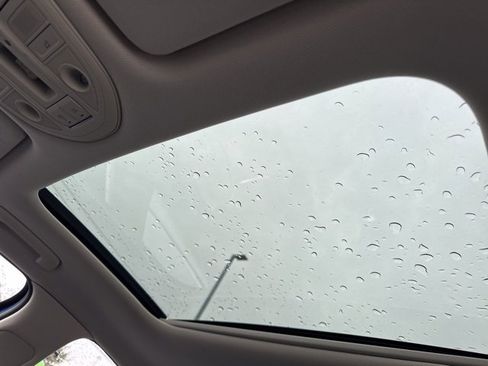 Used 2022 Genesis G70 2.0T w/ Prestige Package image 22