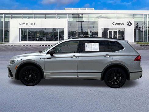 Used 2022 Volkswagen Tiguan SE R-Line FWD image 5