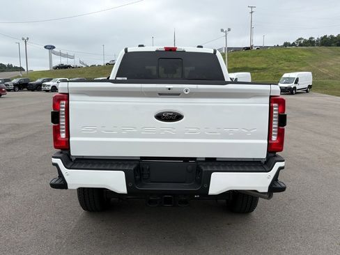 New 2026 Ford F350 Lariat w/ Black Appearance Package image 4