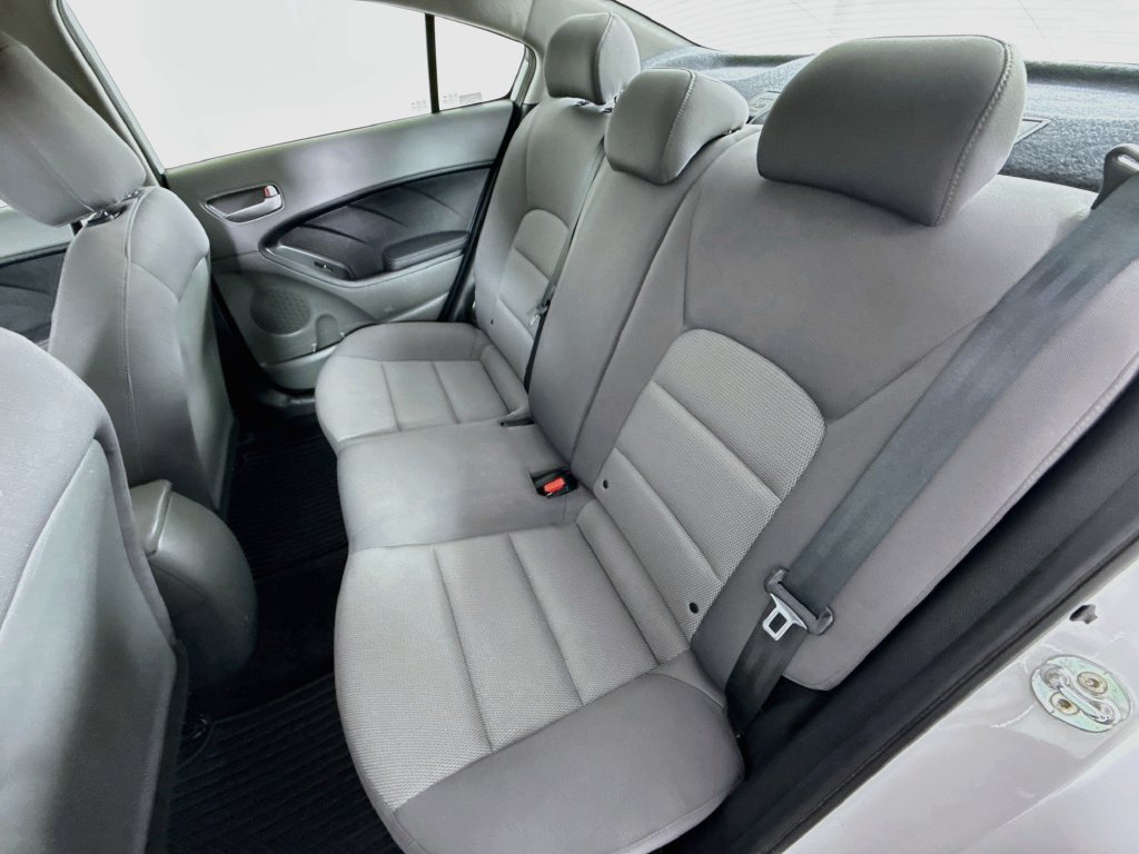 Used 2017 Kia Forte LX FWD image 22