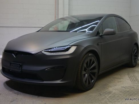 Used 2022 Tesla Model X Plaid AWD/4WD image 2