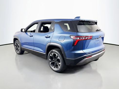 New 2026 Chevrolet Equinox LT w/ Convenience Package II FWD image 8