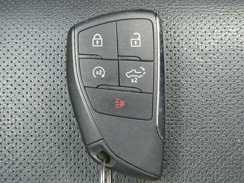 Used 2026 GMC Sierra 2500 AT4 w/ AT4 Premium Plus Package AWD/4WD image 33
