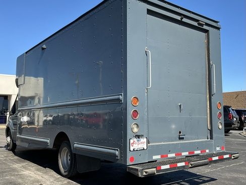 Used 2021 Ford Transit 350 Base image 5