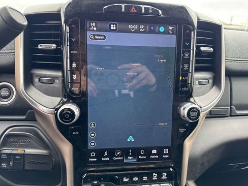 Used 2024 RAM 2500 Laramie image 22