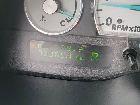 Used 2003 Ford Thunderbird Deluxe image 29