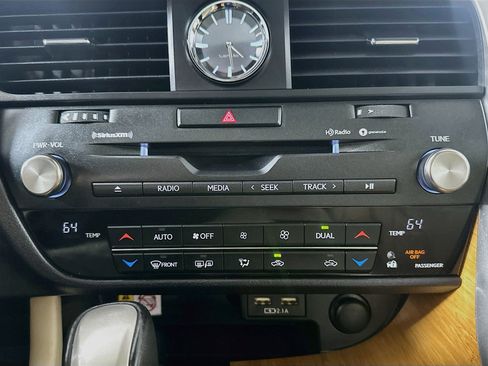 Certified 2022 Lexus RX 350 AWD w/ Premium Package image 15