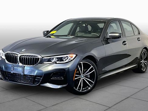 Used 2019 BMW 330i xDrive Sedan w/ M Sport Package AWD/4WD image 1