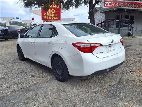 Used 2015 Toyota Corolla LE FWD image 22