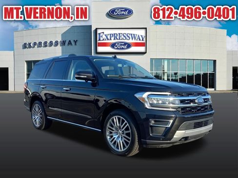 Used 2023 Ford Expedition Limited AWD/4WD image 4