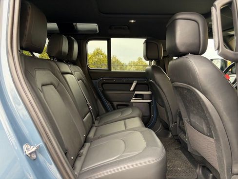 Certified 2023 Land Rover Defender 110 X-Dynamic SE image 20