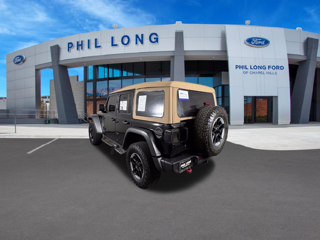 Used 2020 Jeep Wrangler Unlimited Rubicon w/ Cold Weather Group AWD/4WD image 3
