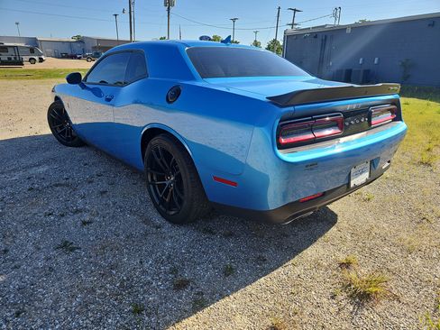 Used 2023 Dodge Challenger R/T Scat Pack w/ Plus Package RWD image 6