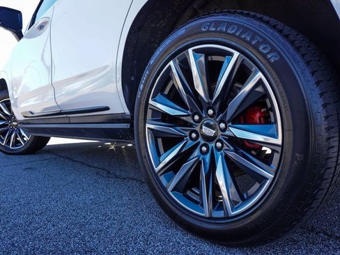 Used 2021 Cadillac Escalade Sport Platinum image 41