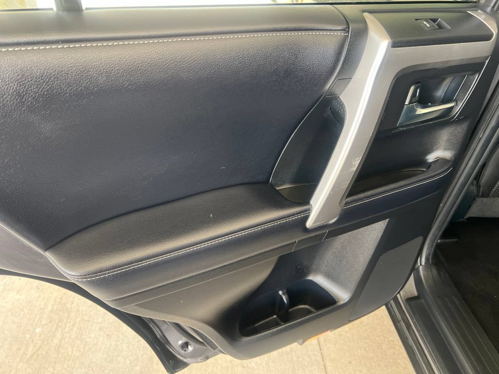 Used 2018 Toyota 4Runner SR5 Premium AWD/4WD image 10