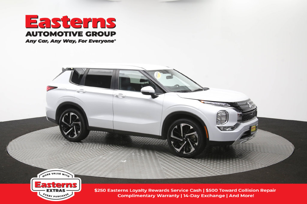 Used 2024 Mitsubishi Outlander SE FWD image 49