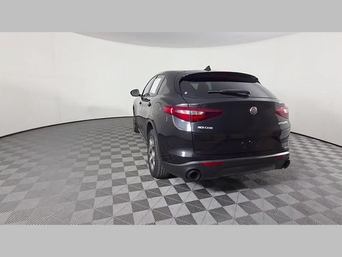 Used 2023 Alfa Romeo Stelvio Sprint RWD image 44